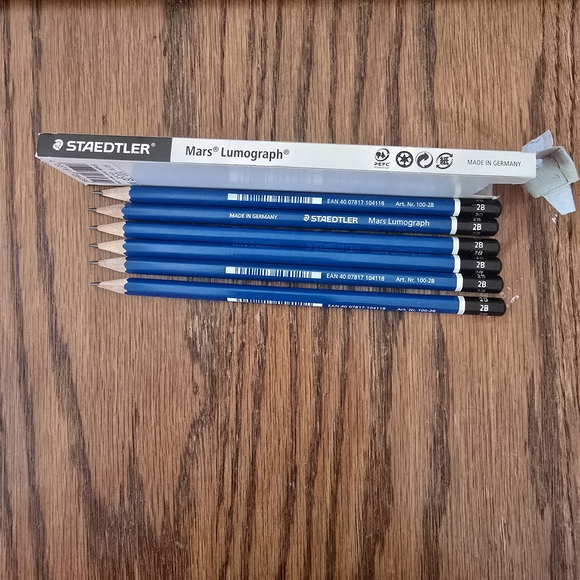 Staedtler Mars Lumograph Drawing Pencils - Blue - Picture 1 of 1